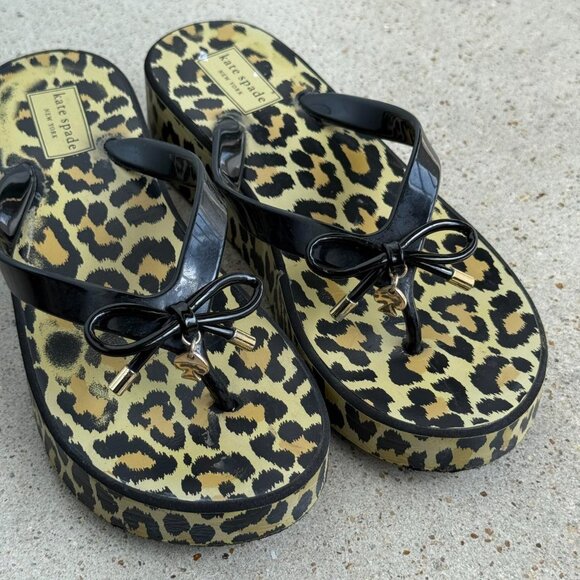 Leopard print platform flip flops - Picture 7 of 8